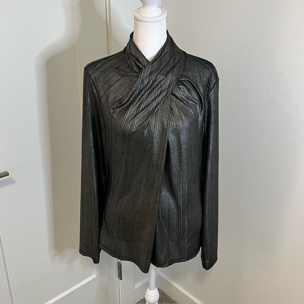 ELIE TAHARI Black & Silver Metallic Long Sleeve - FREE SHIPPING on Bundles $85+